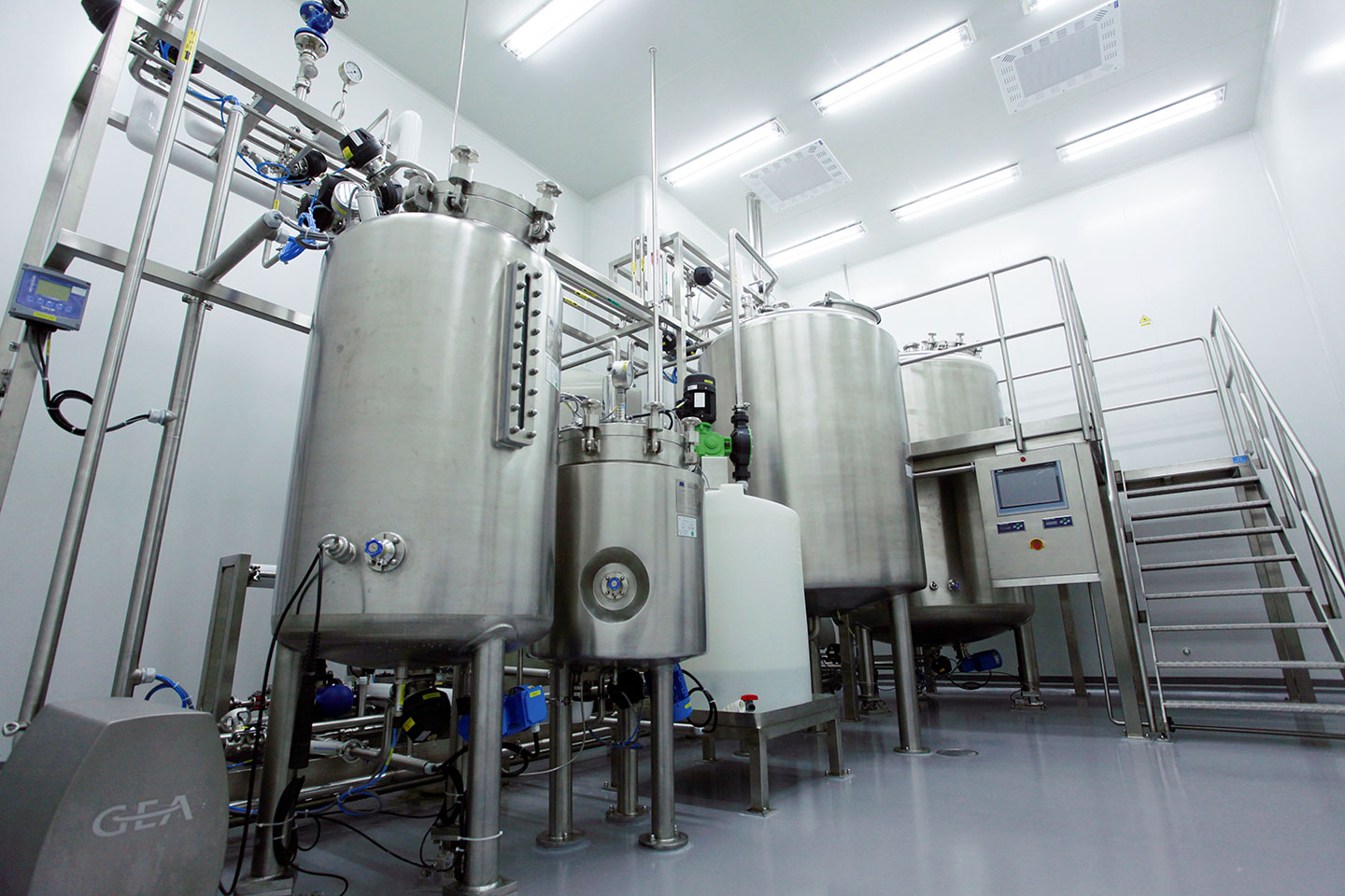 安及義液體制劑全自動生產(chǎn)線