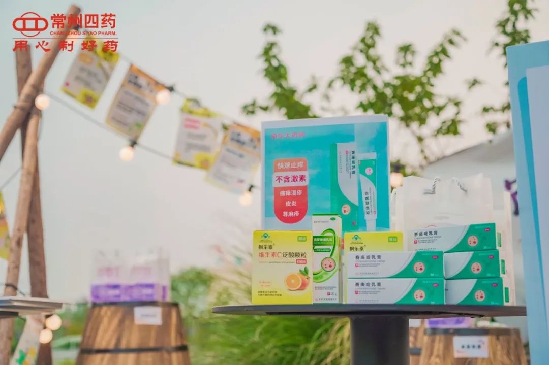 1051725503768985.jpg 44.jpg